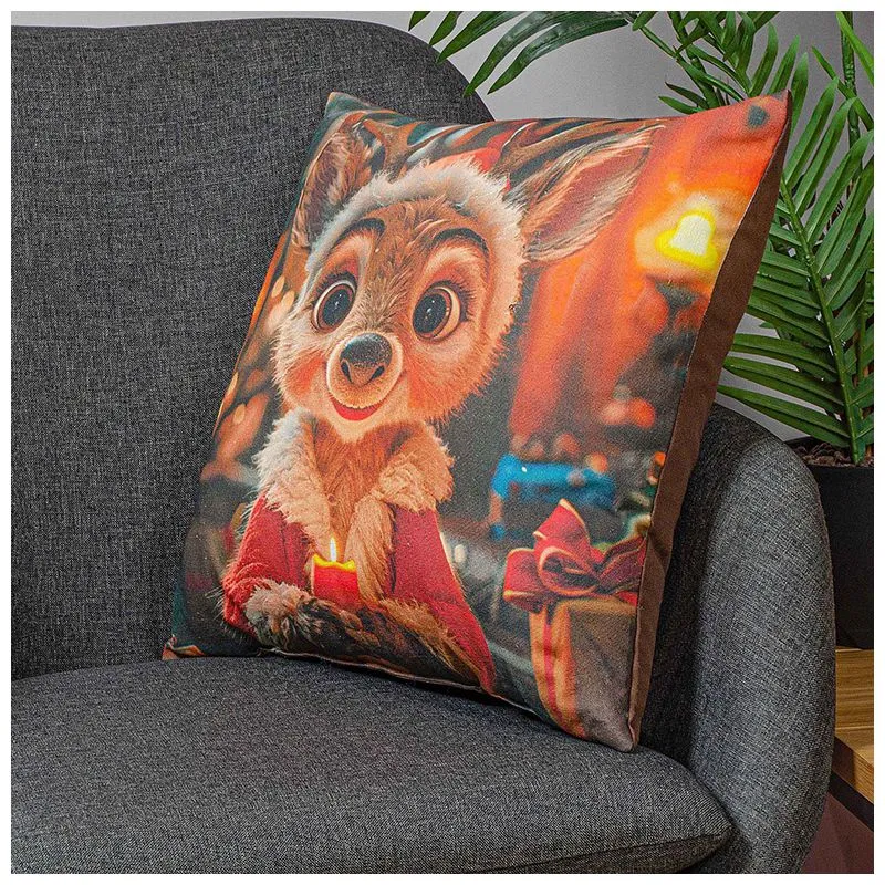 Подушка декоративна HomeLine Оленя Санта, 45х45 см, 189233 купити недорого в Україні, фото 2